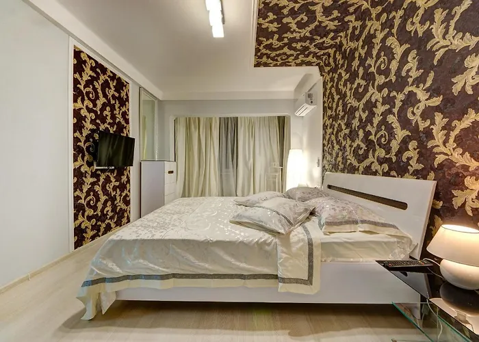 Luxurious 2K Apartment, Bolshaya Vasilkovskaya Street 145/1, Ocean Plaza